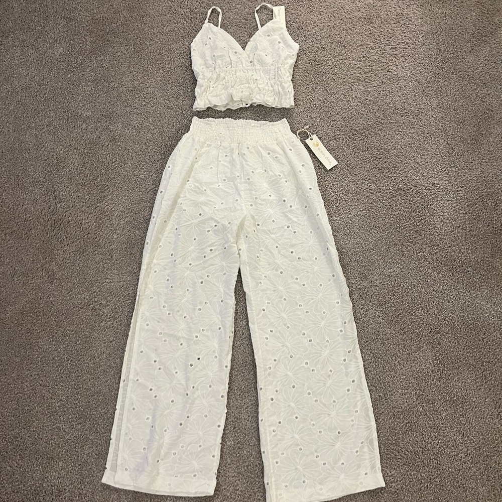 White Lace Women’s Pants & Jumpsuit Set